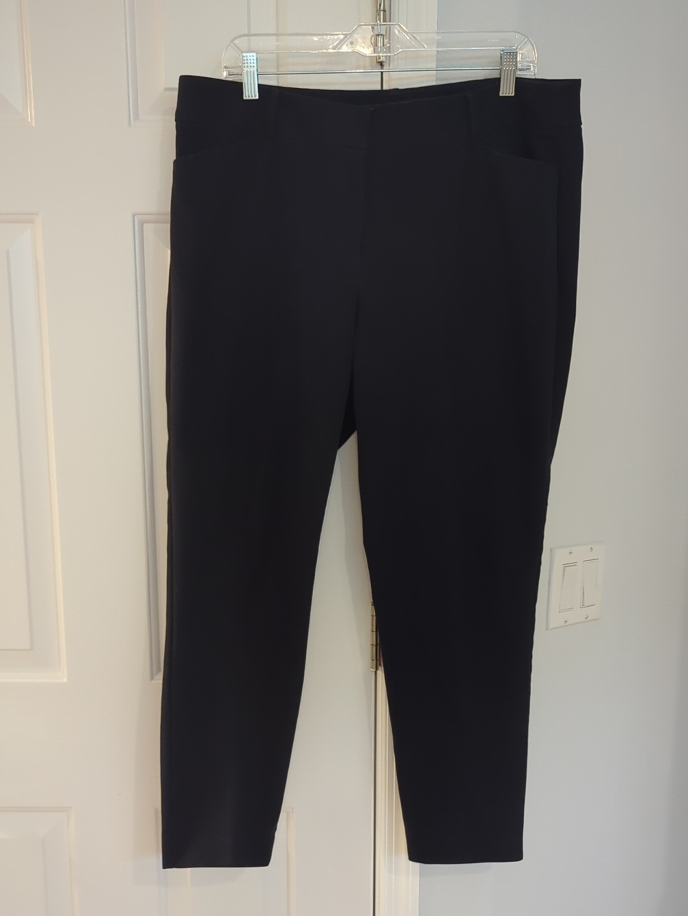 LOFT Black Slim Pull-On Ankle Ponte Pants